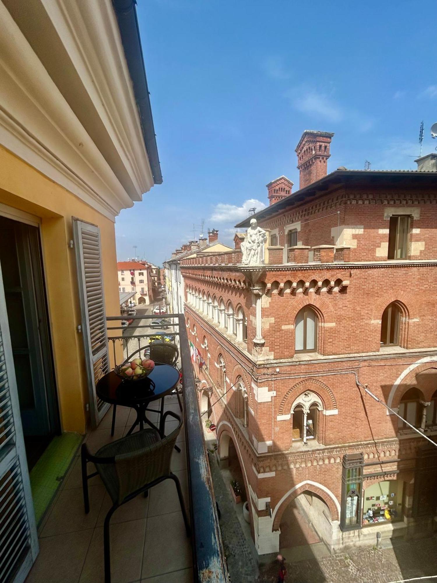 Apartamento La Coccola Di Cuneo Exterior foto